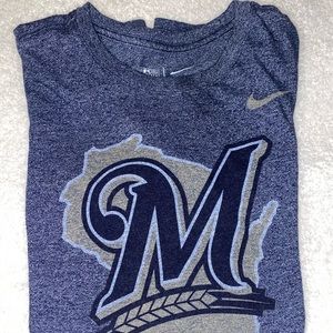 Men’s Nike shirt